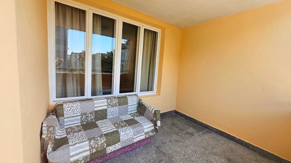 Дава се под наем Тристаен апартамент в Варна, Базар Левски - 90 кв.м за 612 € - Снимка #14