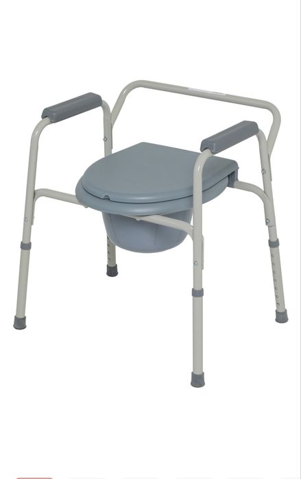 Санитарное кресло туалет