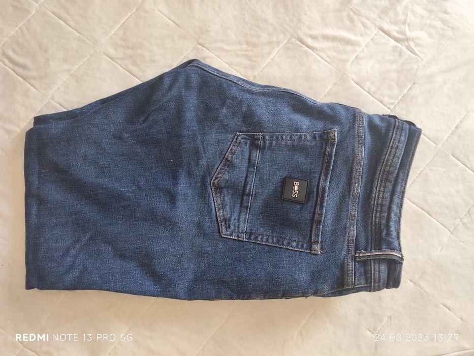 BOSS - оригинални дънки