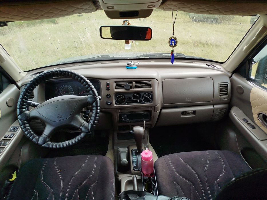 Продам монтеро спорт