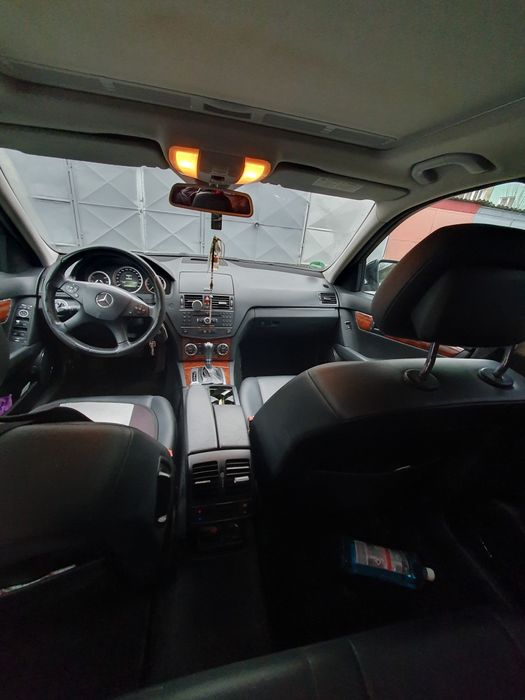 Mercedes c320 Automat