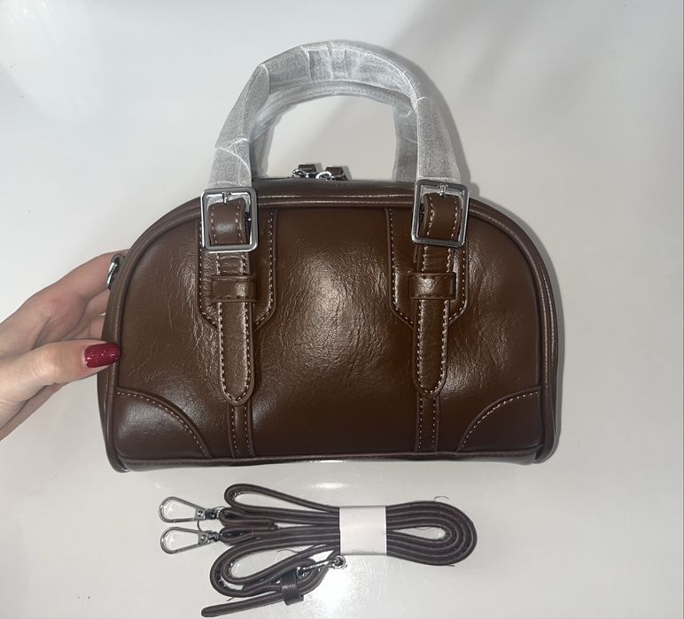 Кафява малка дамска чанта