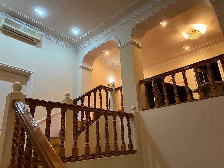 Sotiladi Участок 5 соток Фасад 16м 3 Уровня Яккасарай быв. Ивлева