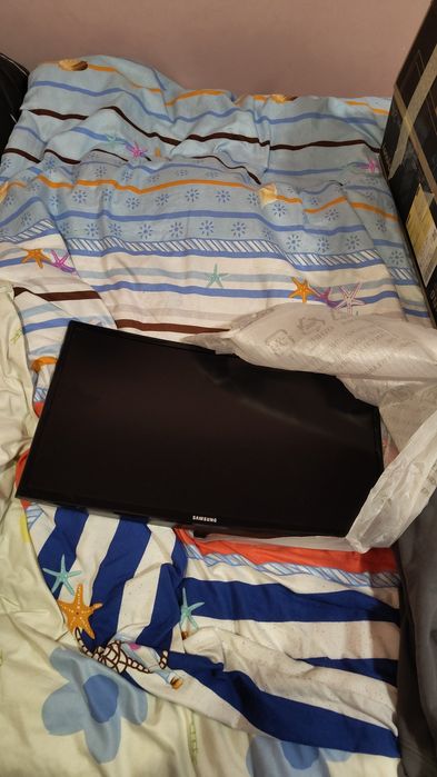 Monitor Samsung 24 inch