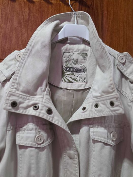 Женско яке 40-42