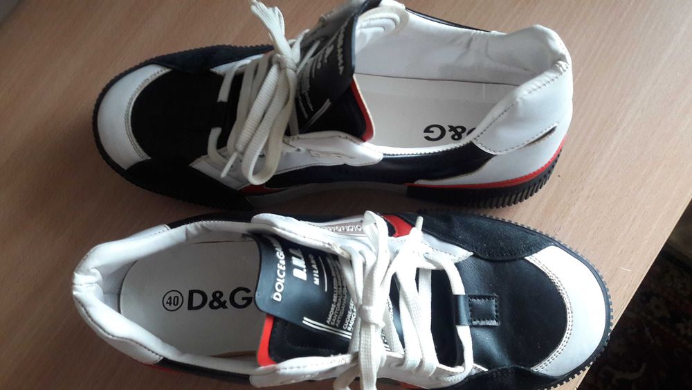 маратонки 40 - 41  Долче и Габана  нови
