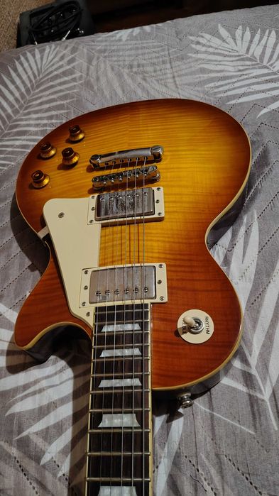 Продавам електрическа китара Epiphone