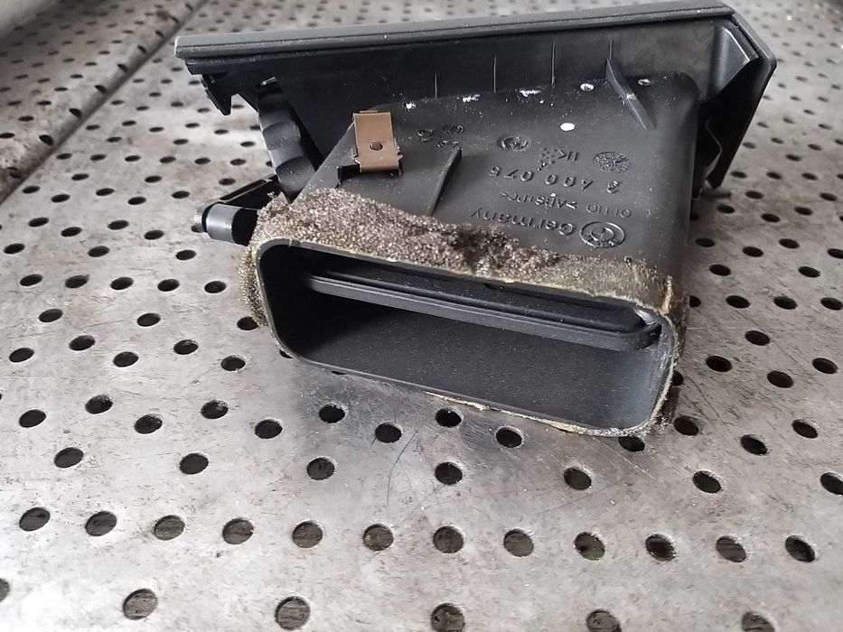 Grila aer ventilatie bord stanga bmw x3 e83 3400075