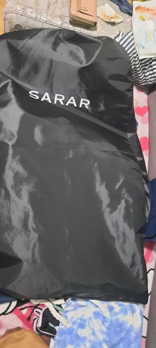 Vand costum barbatesc 3 piese nou cu eticheta