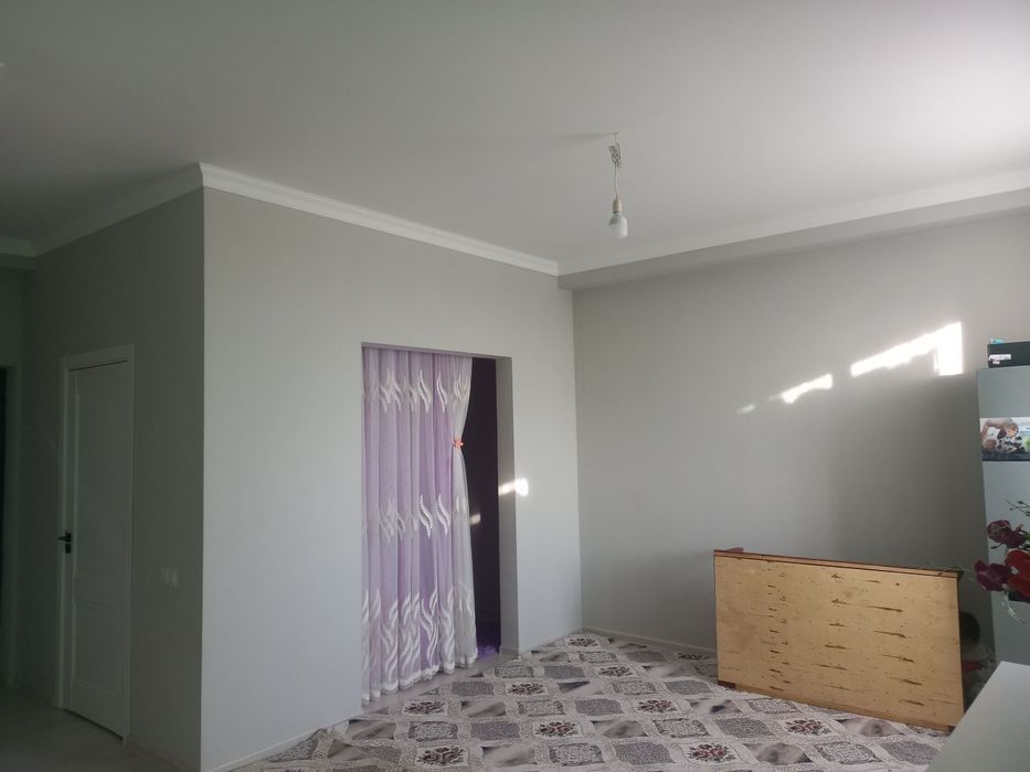 Продаётся 1-комнатная квартира (переделана в 2-комнатную) в Мирабаде