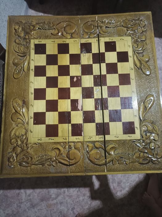 Продам шахматную доску, три в одном