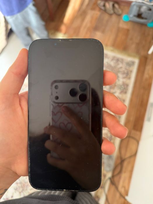 Продам айфон 13!