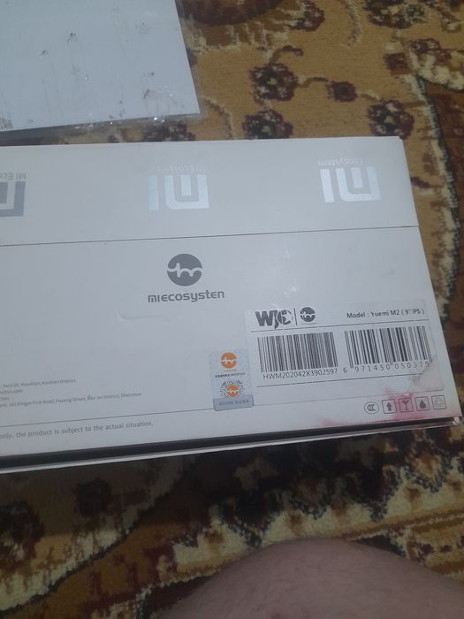 Manitor va 906 mechigar sotiladi sirochna  xolati yaxwi 1 oy iwlatilga