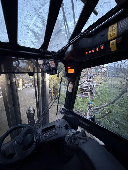 Мотокар Linde H30D-01 – Дизелов, Триплекс, 3000 кг