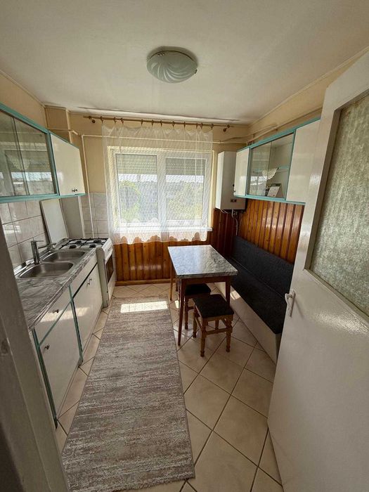 De vanzare Apartament 3 camere MV1