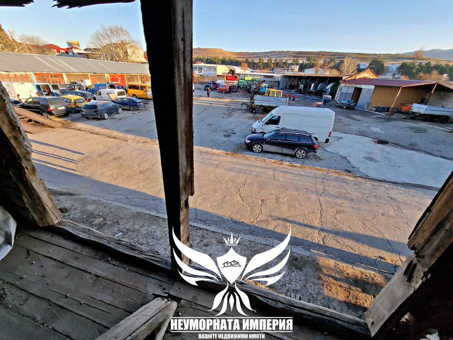 Под наем помещения 460кв.м. 1 етаж за склад в Асеновград