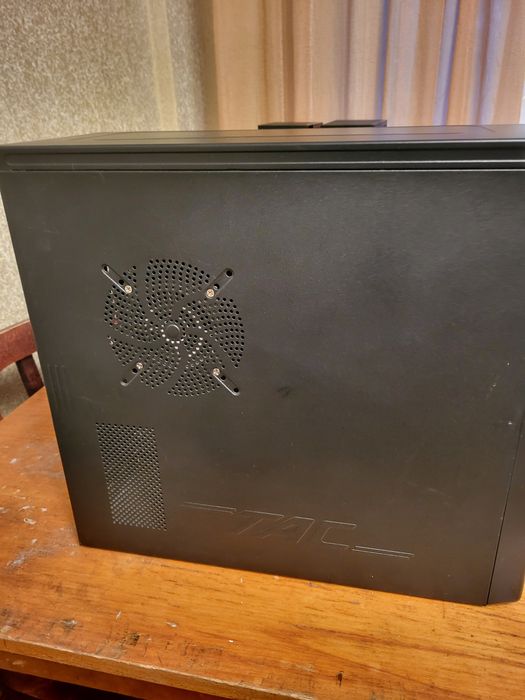 Компьютер  в комплекте