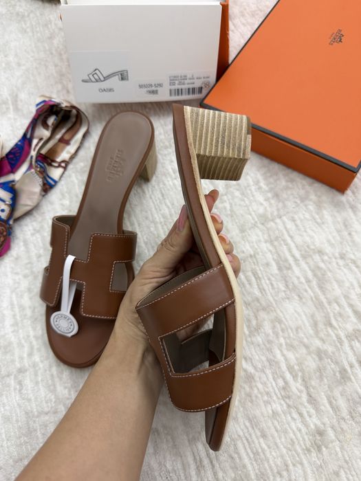 Босоножки Hermes Oasis