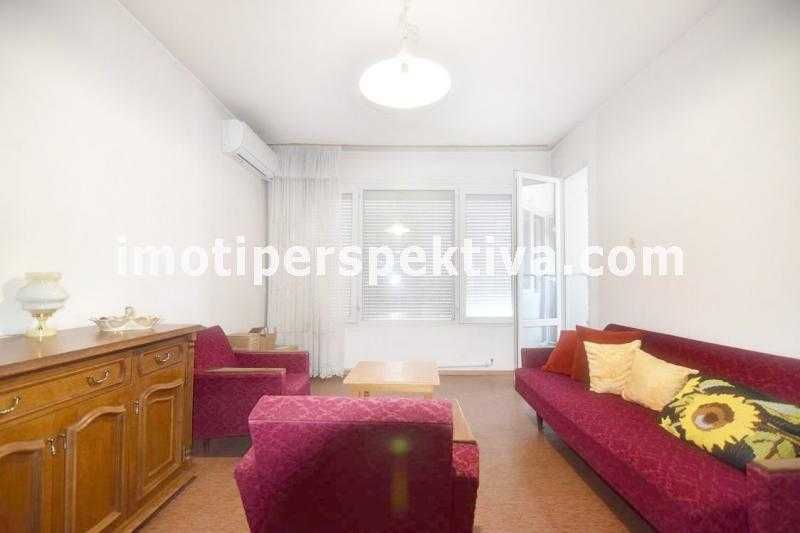 Продава се Тристаен апартамент в Пловдив, Тракия - 90 кв.м за 1867 €/кв.м - Снимка #1