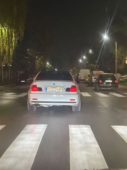 Бмв е46 броня задна купе