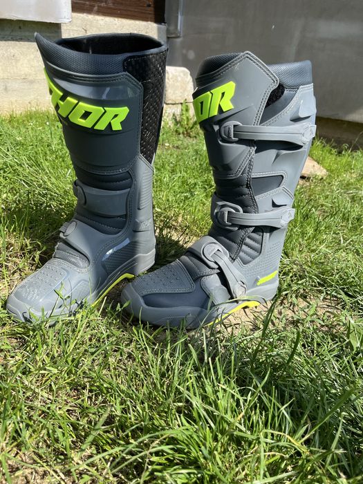 Ghete motocross thor marimea 40