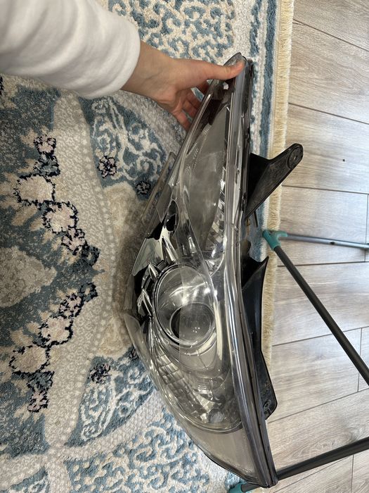 Фара соната 2012 левая передняя