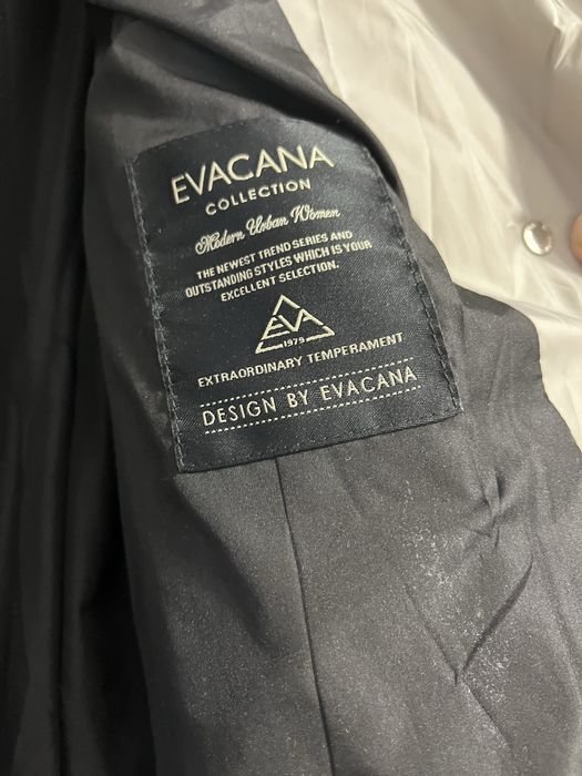 Пуховик зимний женский