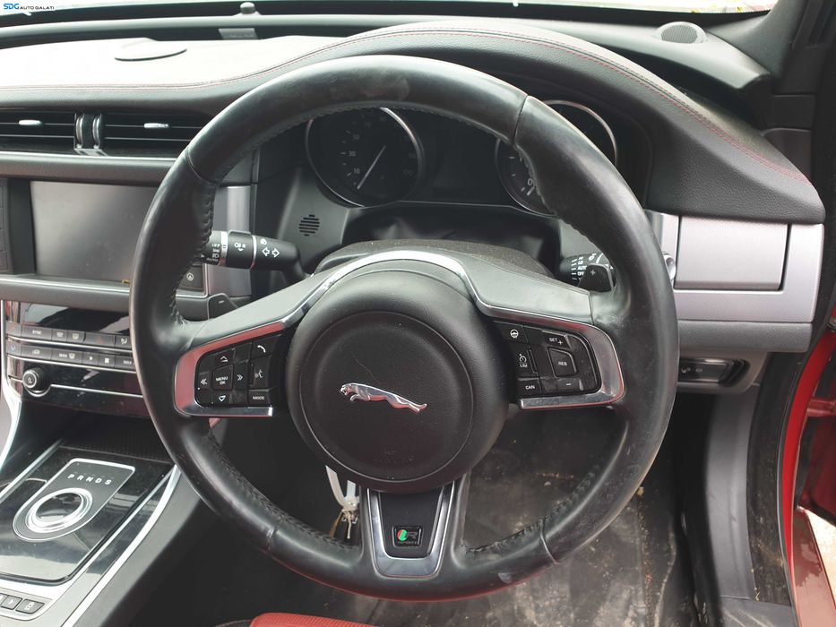 Volan Piele 3 Spite Incalzit cu Comenzi si Padele FARA Airbag Jaguar XF X260 2015 - 2020 [K6125]