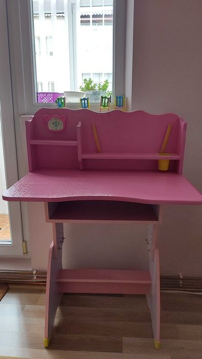 Birou școala pt. fete