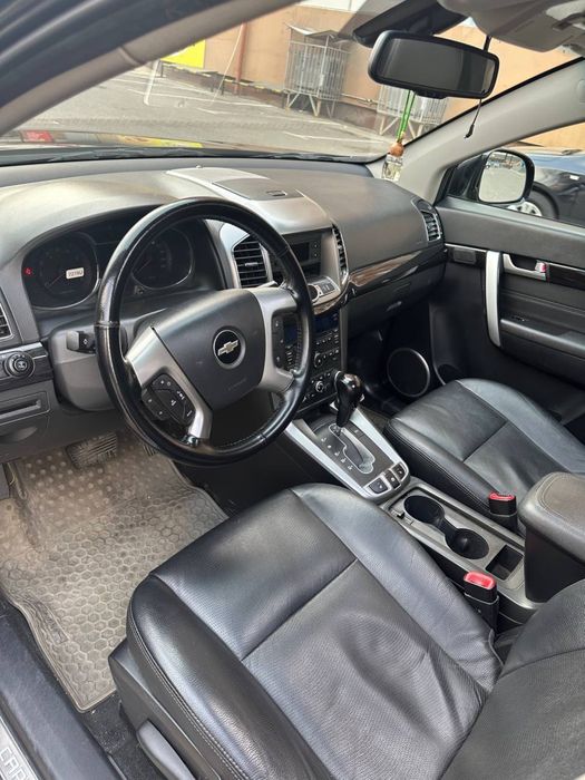 Captiva 3+ 2015 Toza qora