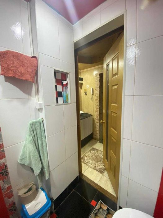 продам 3 комнатную квартиру
