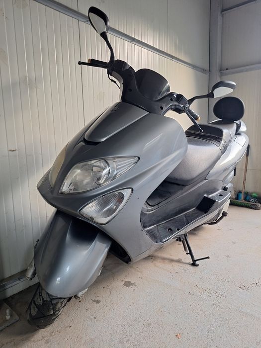 Yamaha Majesty 125