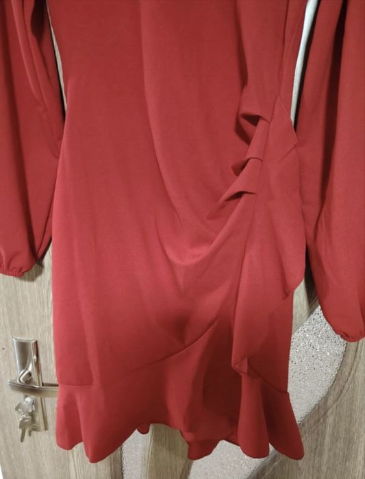 Rochie rosie de zi