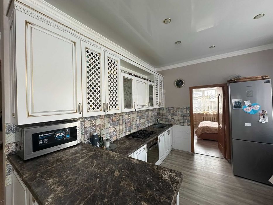 Продам дом микрорайон Береке