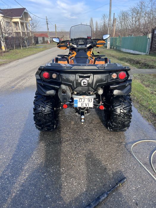 Atv can am outlander