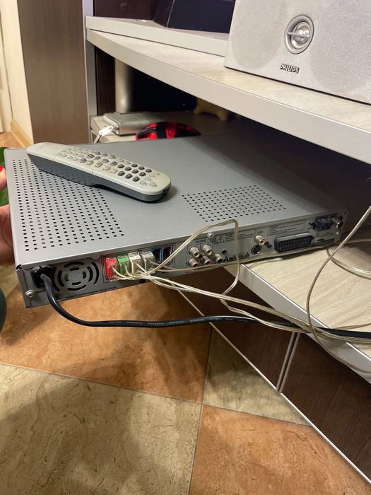 DVD home theatre PHILIPS домашно кино