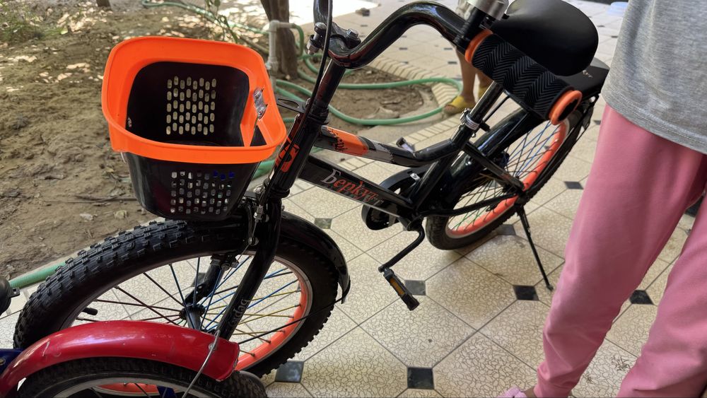 3 та велосипед сотилади холати яхши якинда сотиб олинган