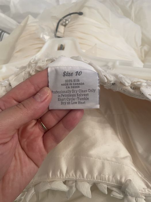 Rochie de mireasa Romona Keveza Noua