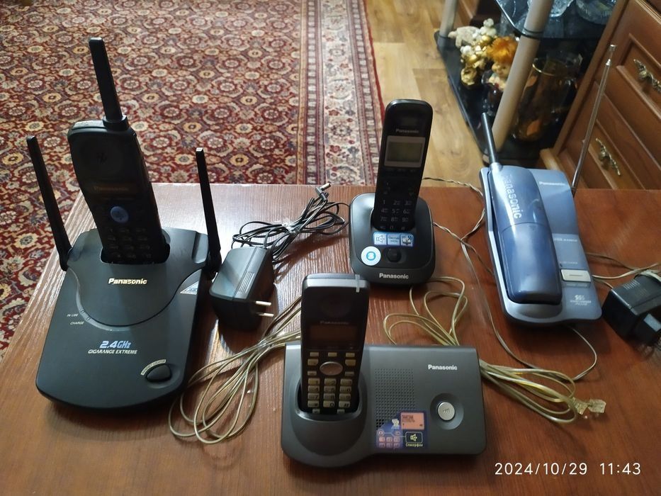 Радиотелефон Панасоник.