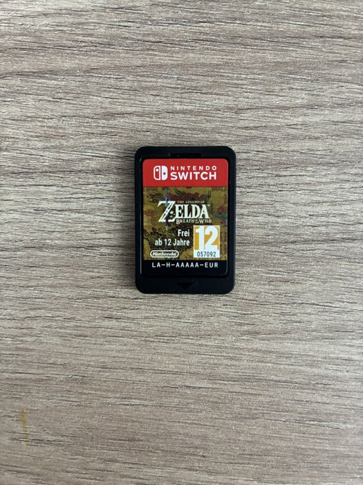 The legend of zelda breath of the wild pentru nintendo switch in stare ca noua