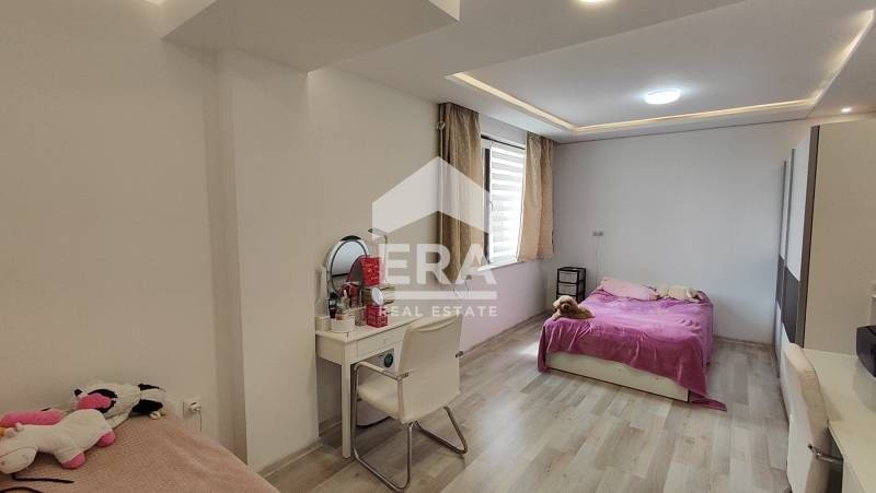 Продава се Тристаен апартамент в Варна, Виница - 104 кв.м за 2299 €/кв.м - Снимка #3