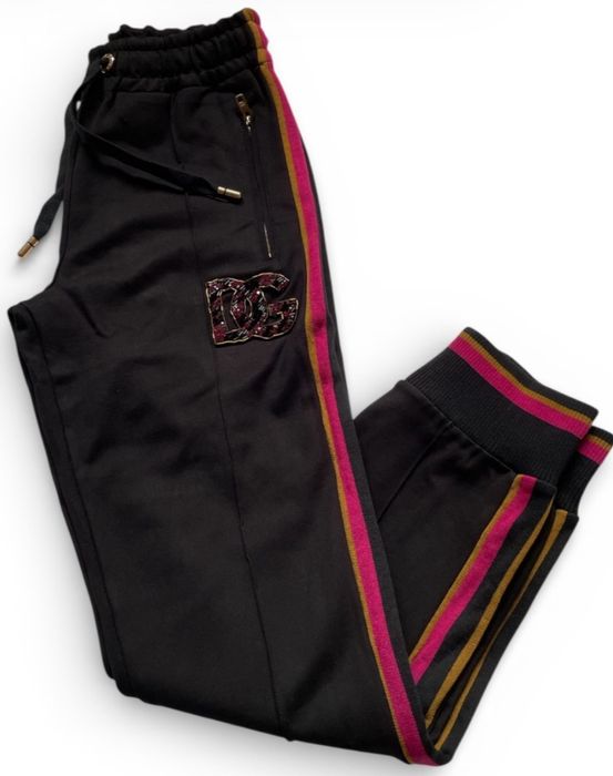 Оригинален екип DOLCE & GABBANA - S размер.