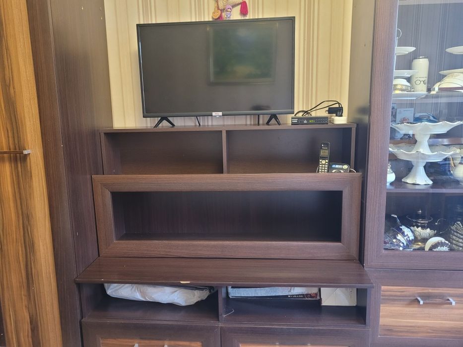 Сервант для гостевой комнаты