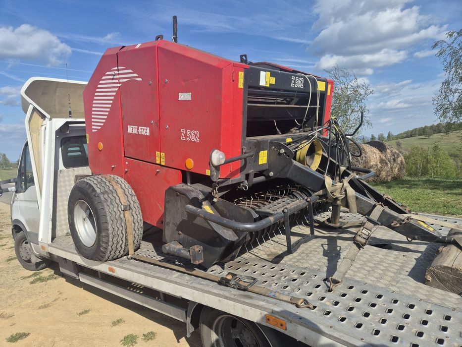 Presa de balotat metal fach