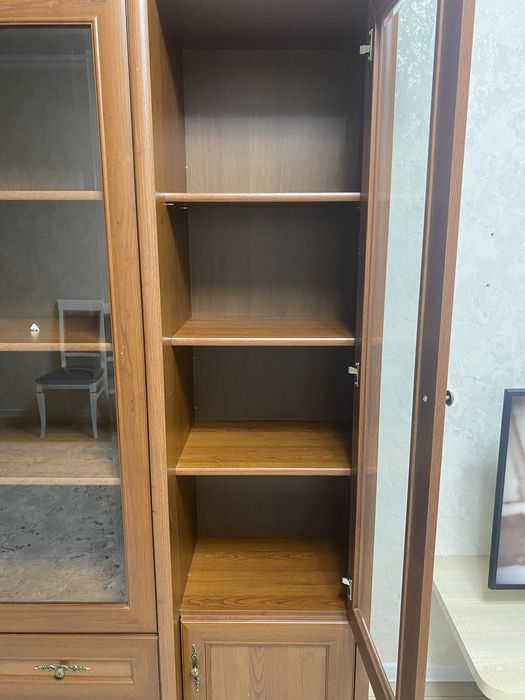 Продам шкаф стенка состояние норма