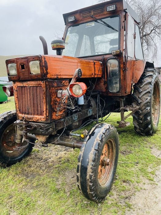 Tractor u650 universal
