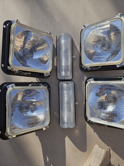 Far tractor u650 u445 u643 noi originale romanesti