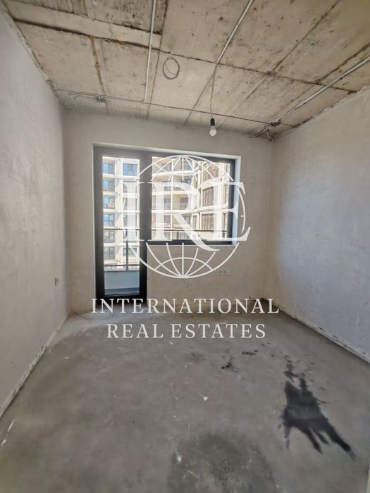 Продава се Четиристаен апартамент в Варна, Чайка - 120 кв.м за 2492 €/кв.м - Снимка #11