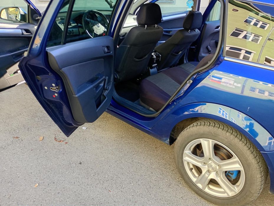 Opel Astra H