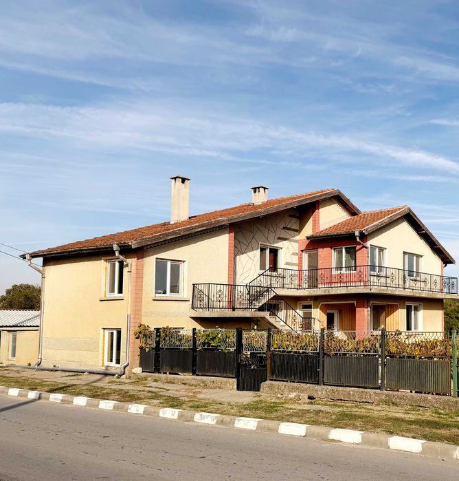Продава се Къща в с. Генерал Киселово, Област Варна - 547 кв.м за 604 €/кв.м - Снимка #11